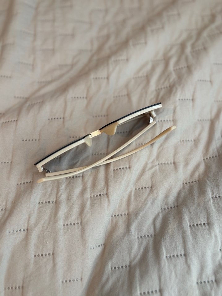 Haole Siyah Transparan Minimalist Kadın Güneş Gözlüğü - Görsel 4