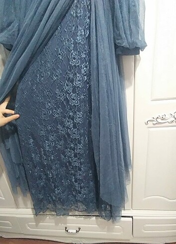 Kuşağı taş detaylı tül tesettür abiye - Görsel 5