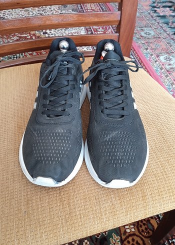 Adidas ADİDAS MARKA AYAKKABI 40 NO