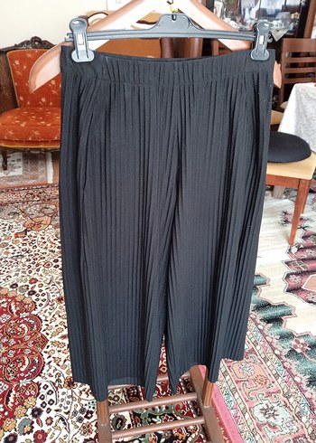 Diğer Siyah Piliseli Kadın Kumaş Pantolon (L)