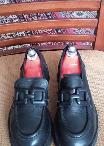 ELLE MARKA GERÇEK HAKİKİ DERİ 38 NO. - Görsel 3