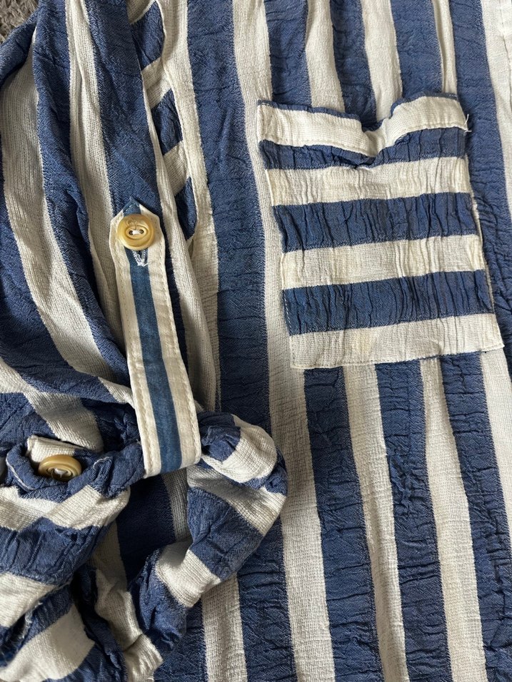 Düğmeli Mavi Çizgili Keten Gömlek - Görsel 4