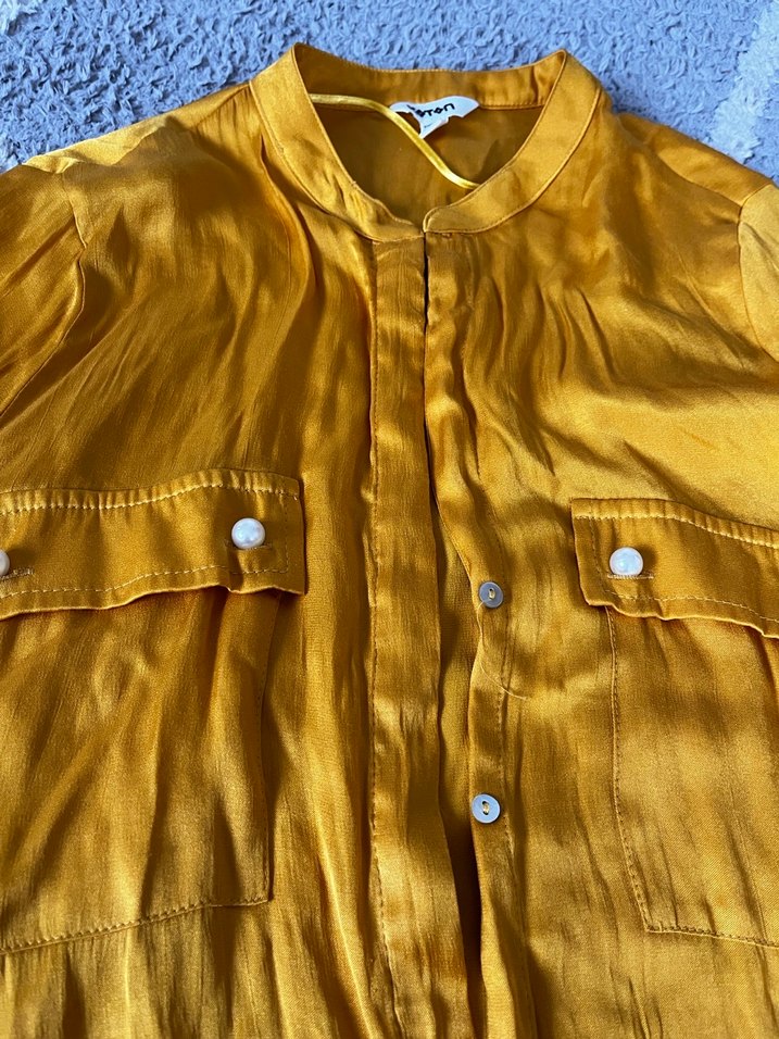 Sarı Düğmeli Kadın Gömlek - Görsel 3