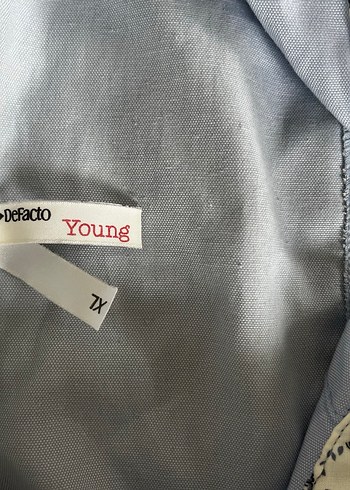 Uzun Kollu Düğmeli Gömlek - Görsel 3