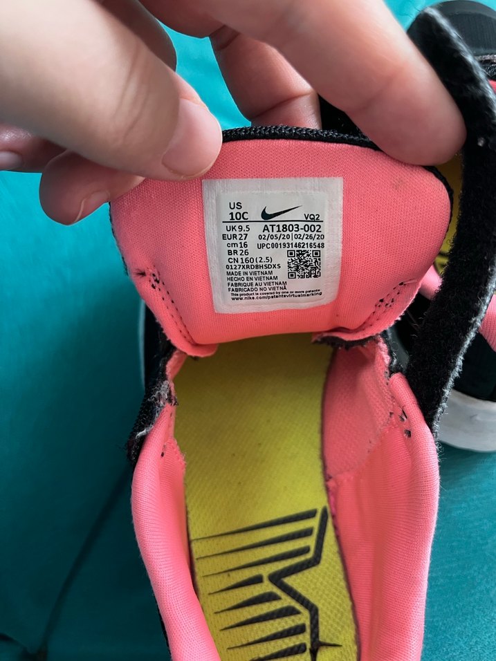 Kız Çocuk Siyah-Pembe Cırt Cırtlı Spor Ayakkabı - Görsel 5