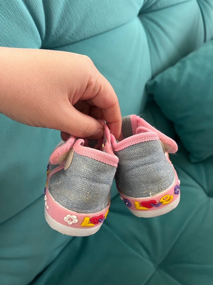 Renkli Nakışlı Kız Bebek Ayakkabı - Görsel 3