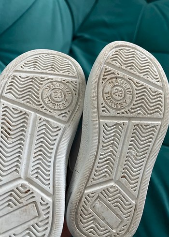 Kız Çocuk Beyaz Cırtcırtlı Spor Ayakkabı - Görsel 3