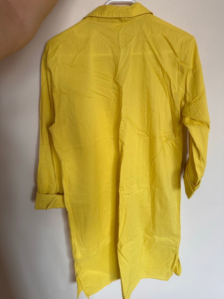 Sarı Düğmeli Midi Keten Gömlek - Görsel 2