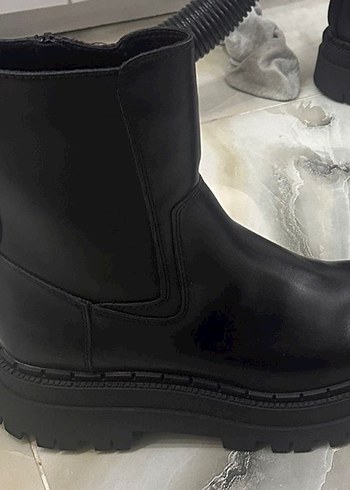 Zara tırtıklı bot - Görsel 2