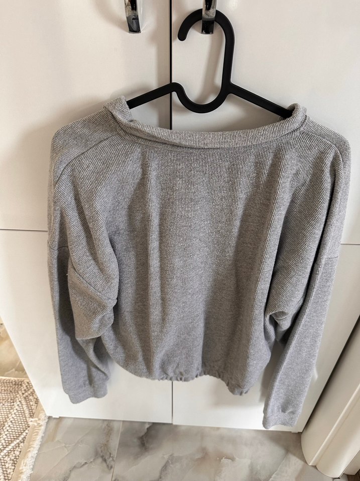 Gri Kadın Fermuarlı Yüksek Yaka Sweatshirt - Görsel 3