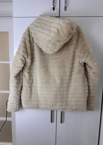 Bej Kadın Peluş Kapüşonlu Ceket - Görsel 2