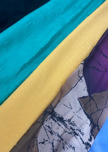 Renkli Kadın Drapeli Sarmal Şal - Görsel 4