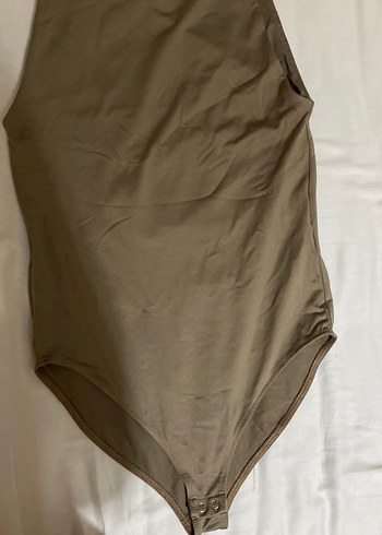Bej Kolsuz Yüksek Yakalı Body - Görsel 2