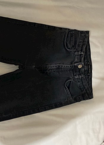 Kadın Siyah Kemerli Dar Kesim Kot Pantolon - Görsel 6