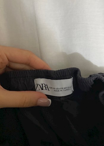 Kadın Siyah Rahat Kesim Fermuarlı Pantolon - Görsel 4