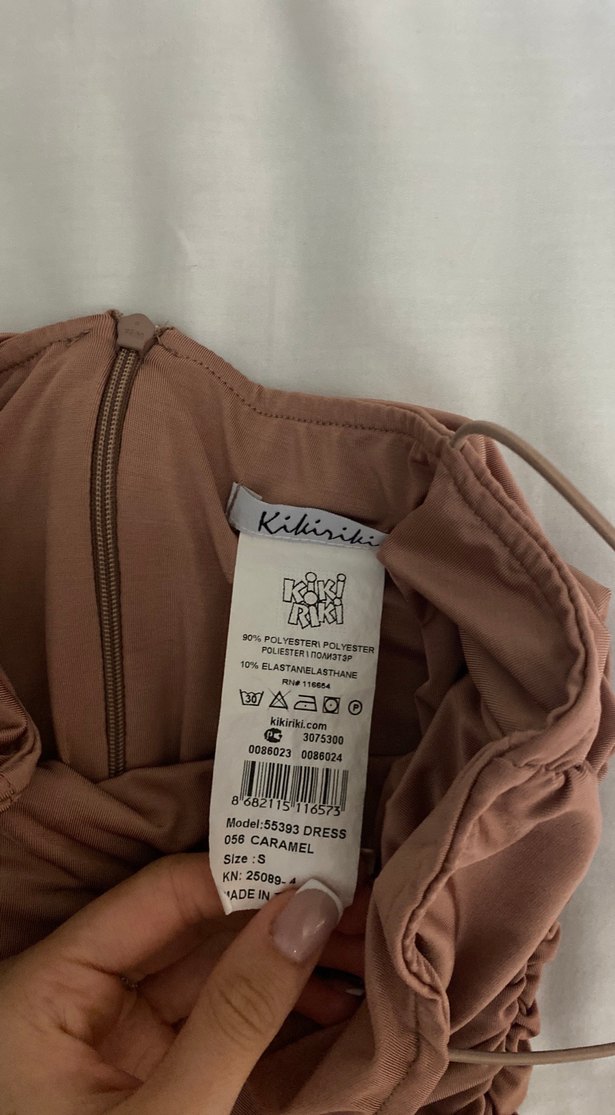 Drapeli İnce Askılı Bej Uzun Elbise - Görsel 4