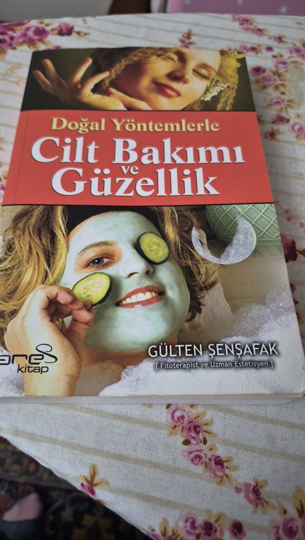 Doğal Yöntemlerle Cilt Bakımı ve Güzellik Kitabı - Görsel 3