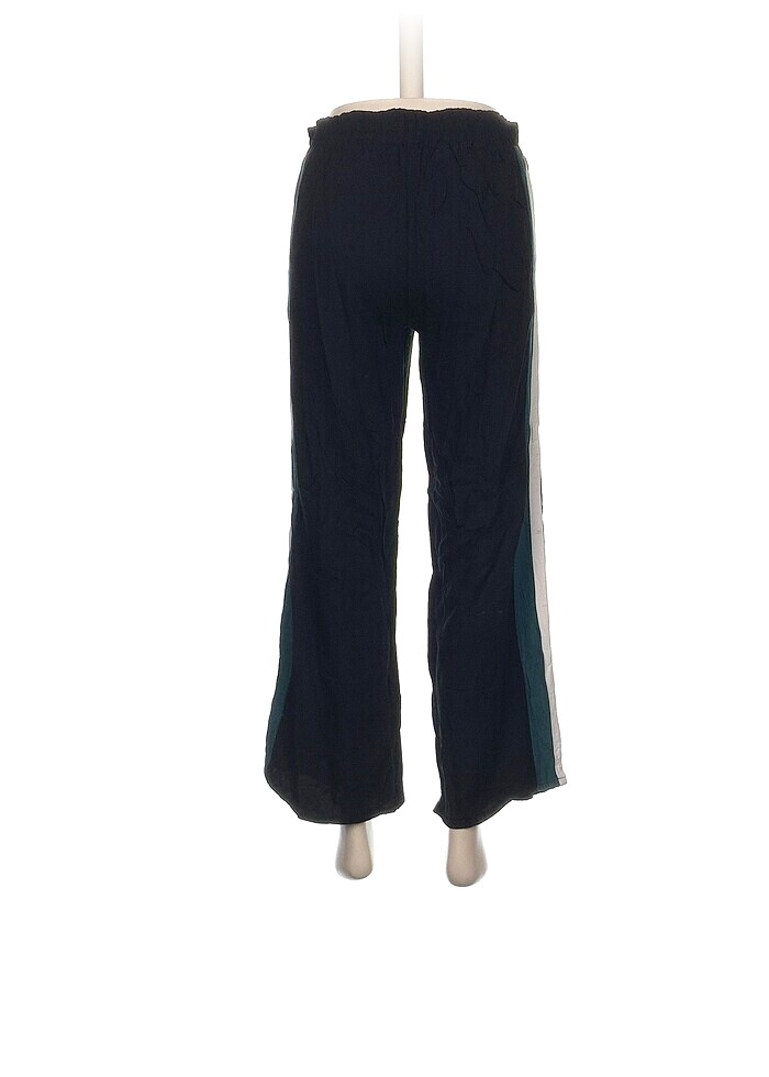 LC Waikiki Düz Kesim %70 İndirimli. - Görsel 3