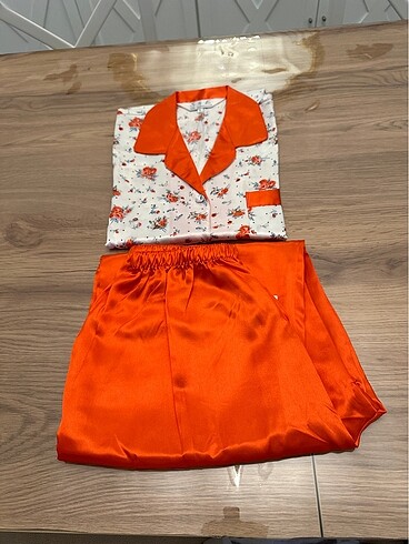 Diğer Saten pijama