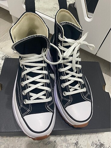 39,5 Beden siyah Renk Converse