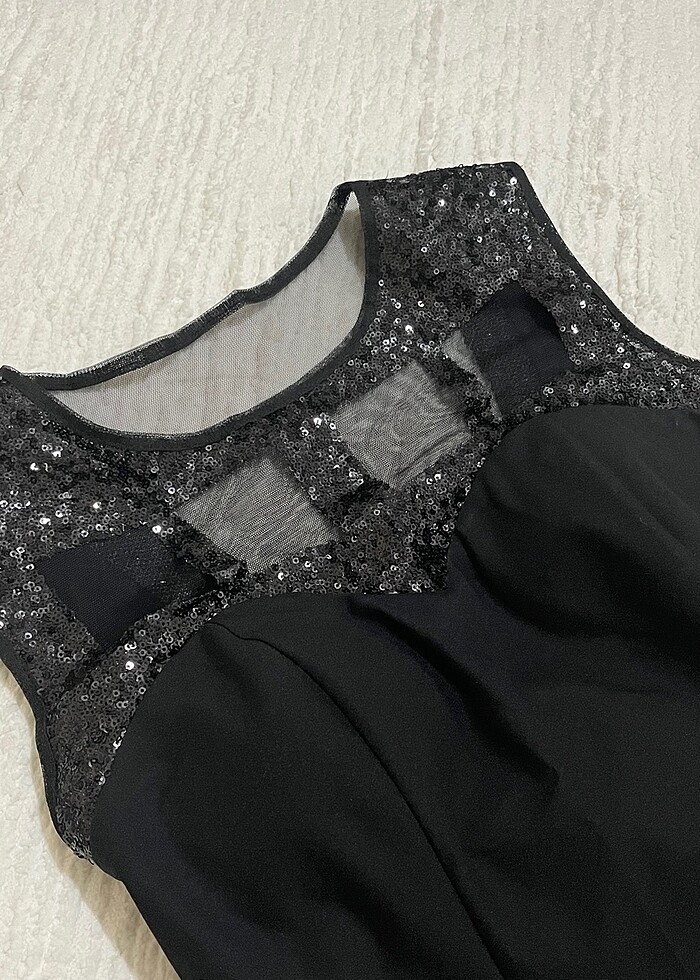 Tül detay siyah kumaş elbise - Görsel 2