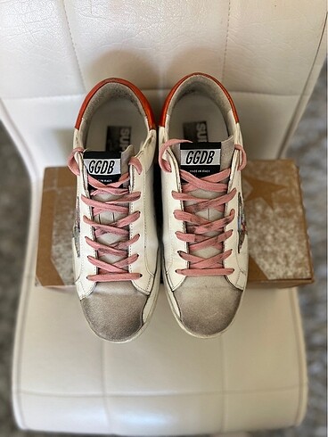 39 Beden Golden Goose Superstar