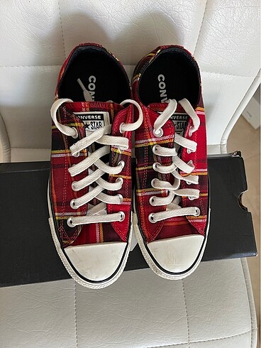 39 Beden Converse spor ayakkabı