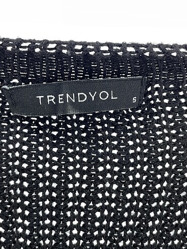 s Beden siyah Renk Trendyol & Milla Kazak / Triko %70 İndirimli.