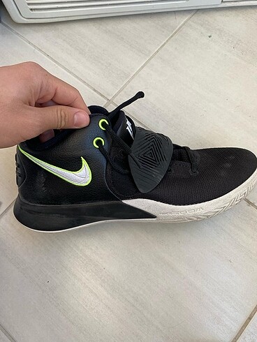 Basketbol ayakkabısı