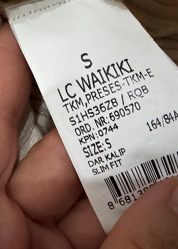 LC Waikiki Bej V Yaka Kısa Triko Kadın Atlet