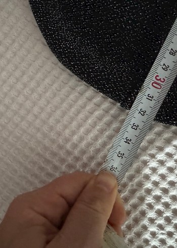 Parlak V Yaka Mini Kadın Büstiyer - Görsel 7