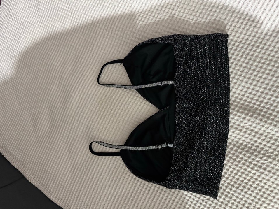 Parlak V Yaka Mini Kadın Büstiyer - Görsel 3