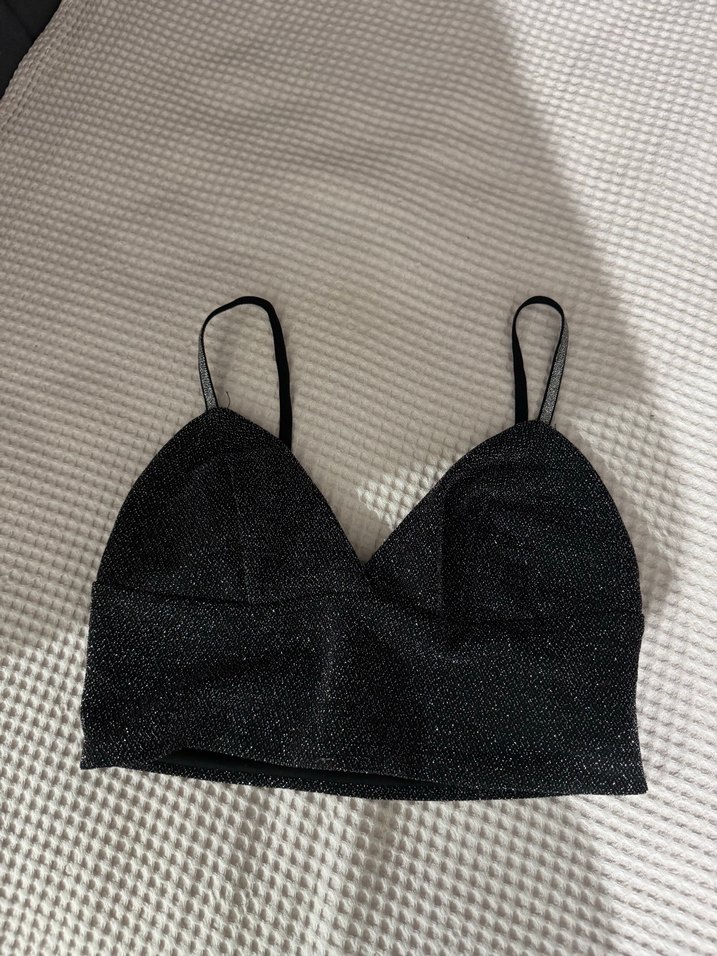 Parlak V Yaka Mini Kadın Büstiyer - Görsel 2