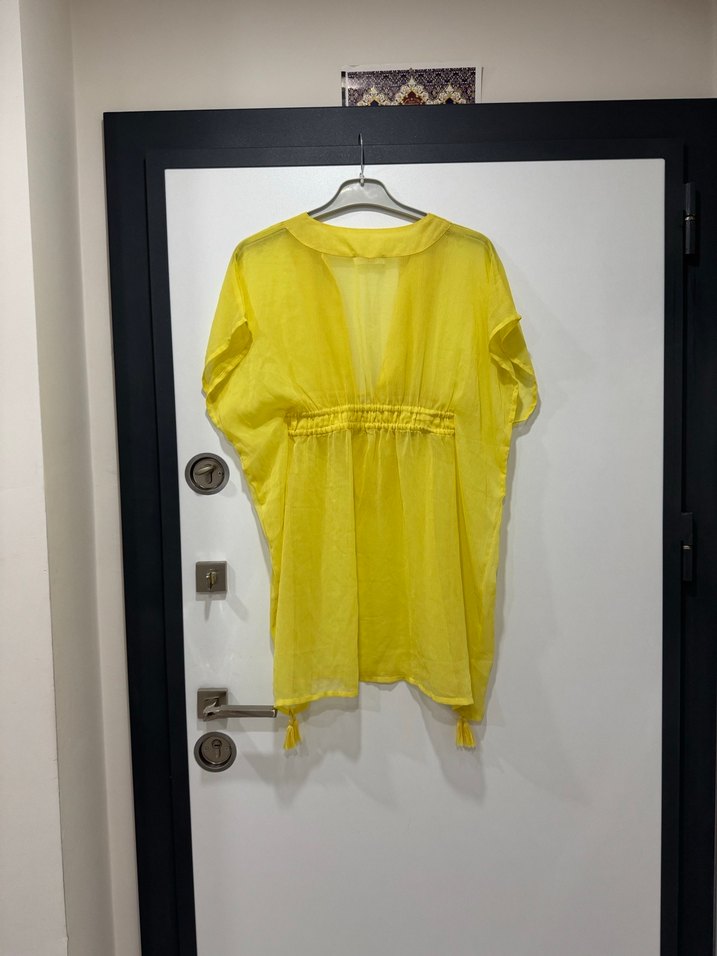 Sarı V Yakalı Püsküllü Bohem Bluz - Görsel 3