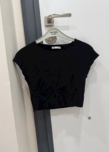Siyah Kısa Kollu Crop Top