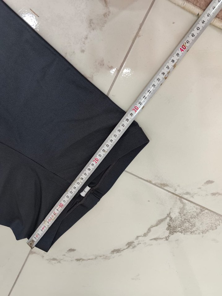 Siyah Mini Hamile Spor Şortu - Görsel 5