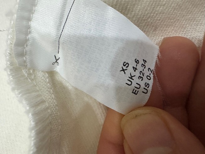 xs Beden beyaz Renk Sıfır ürün