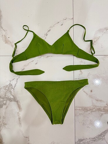 Sıfır bikini takımı