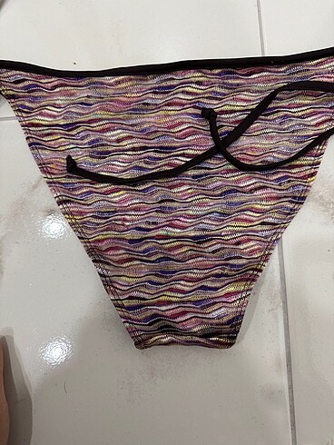l Beden Bikini takımı