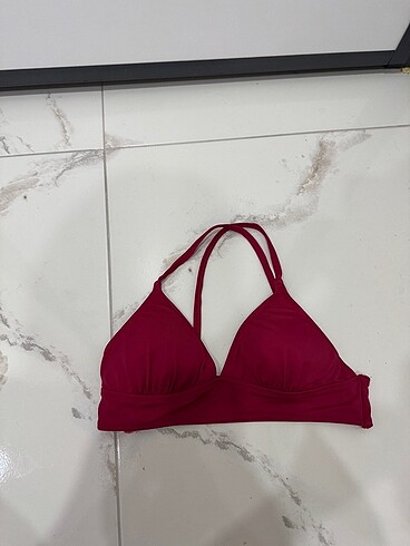 Bikini üstü