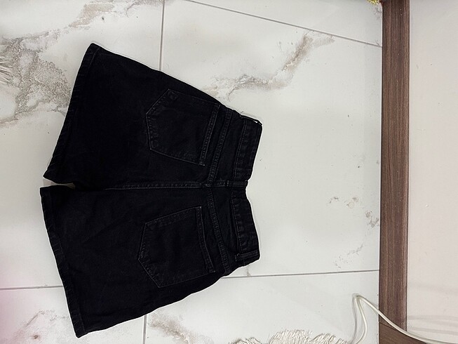Beyoğlu Butik Siyah jean şort