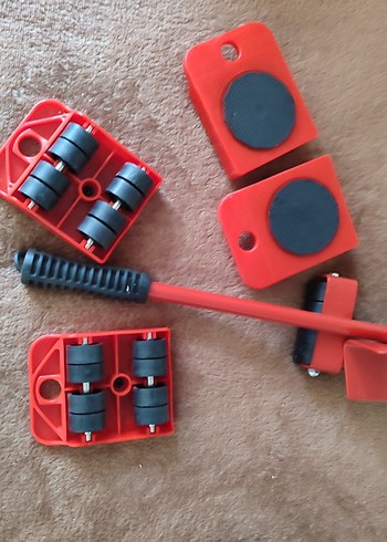 5 Parça eşya taşıma aparatı kriko sistemiyle temizlik yapar - Görsel 2