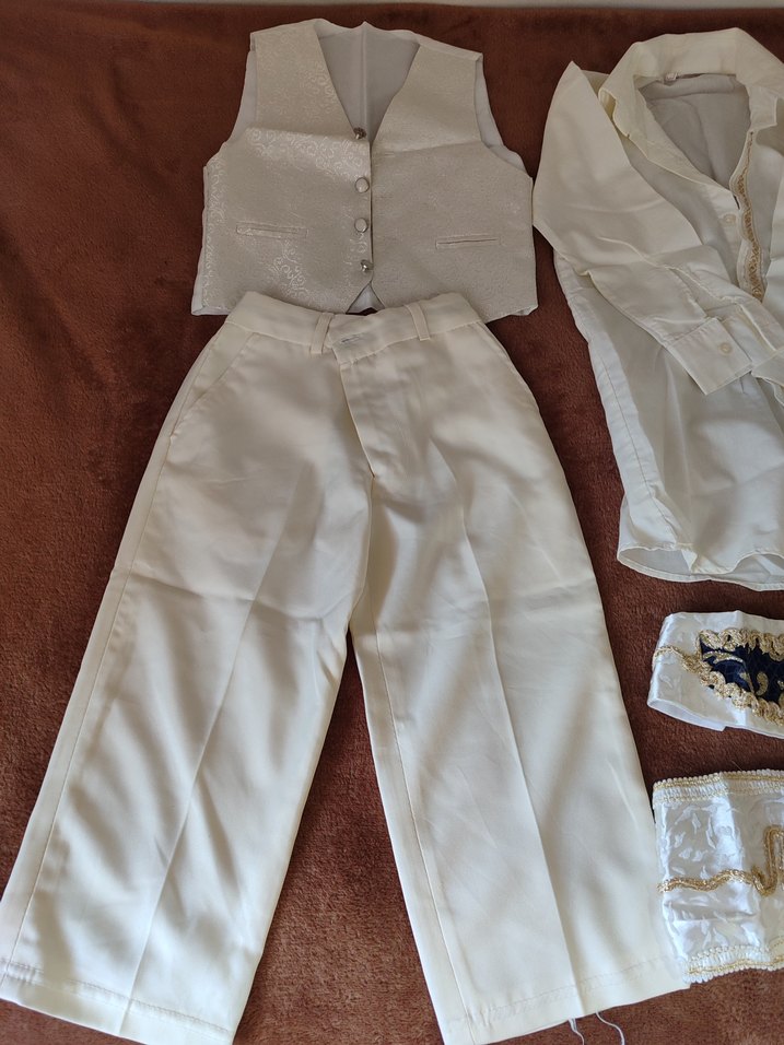 sünnet kıyafeti resimdeki tüm ürünler mevcut - Görsel 2