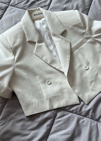 s Beden Kısa Kollu Beyaz Keten Kadın Blazer Ceket