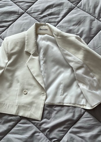 Kısa Kollu Beyaz Keten Kadın Blazer Ceket