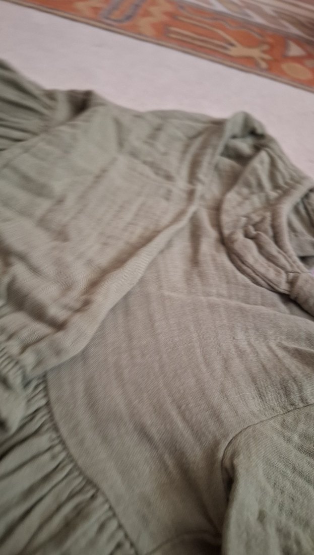 Kız Çocuk Bej Keten Fırfırlı Elbise - Görsel 2