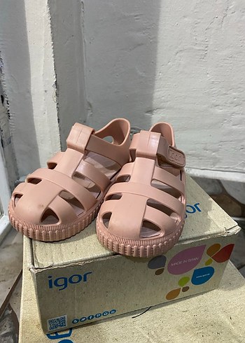 Kızlar için Pembe Tokalı Sandalet - Görsel 2