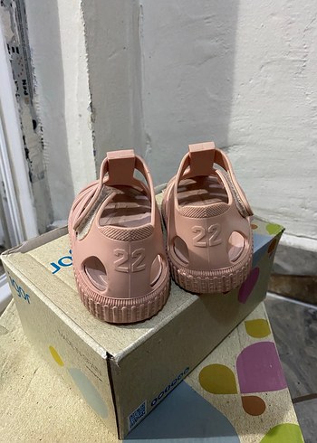 Kızlar için Pembe Tokalı Sandalet - Görsel 3