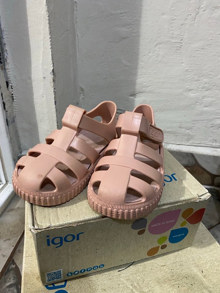 Kızlar için Pembe Tokalı Sandalet - Görsel 2