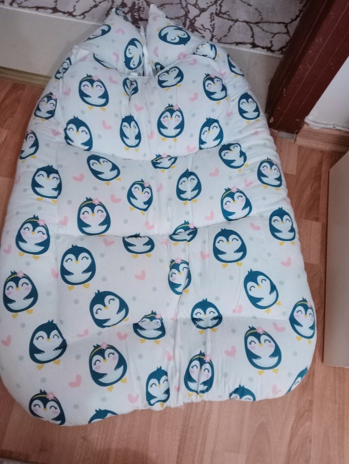 Penguen Desenli Pastel Renkli Çocuk Uyku Seti - Görsel 3